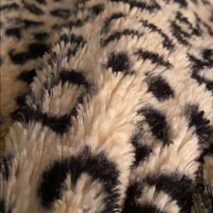 Meet your Posher, Frances